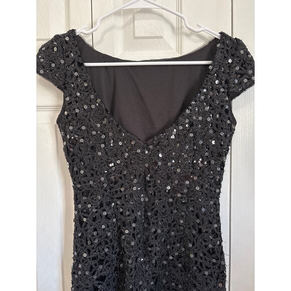 Adrianna Papell Black Sequin Cap Sleeve Mini Sheath Evening Dress Size 2 - Picture 8 of 12